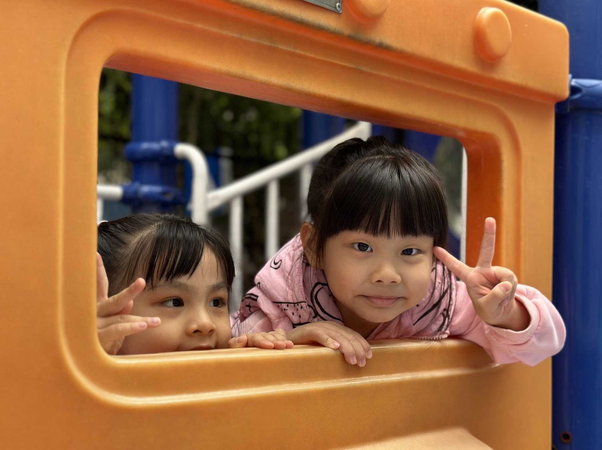 幼儿园里的小妞妞