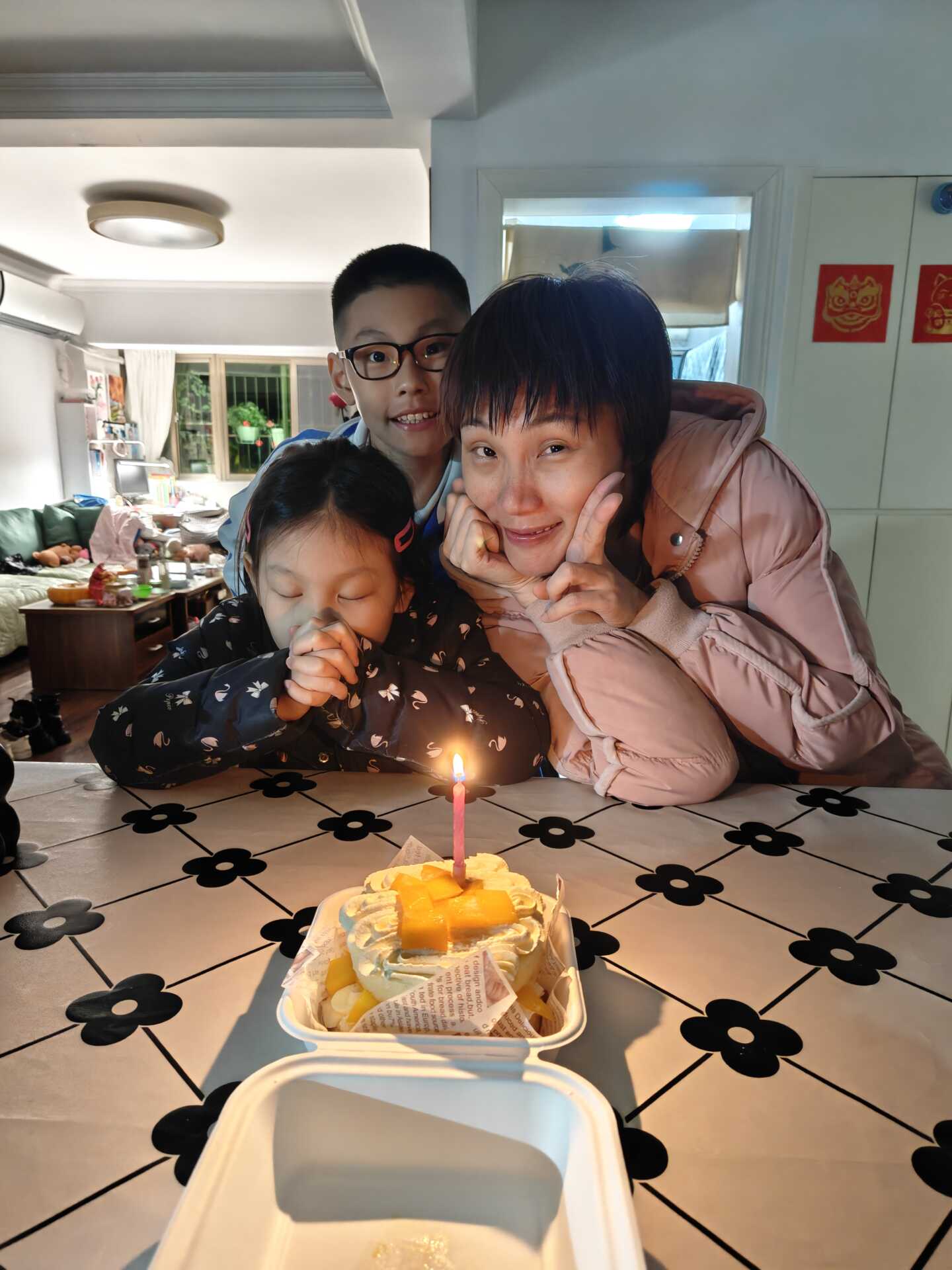 小妞妞也简单过下农历生日